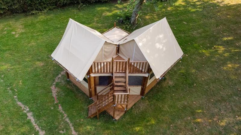 Camping De Thoissey *** Zewnętrze zdjęcie